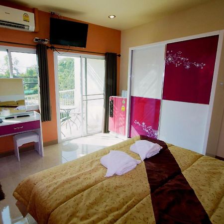 Donchai House Guest House& Cafe Chiang Mai Ngoại thất bức ảnh
