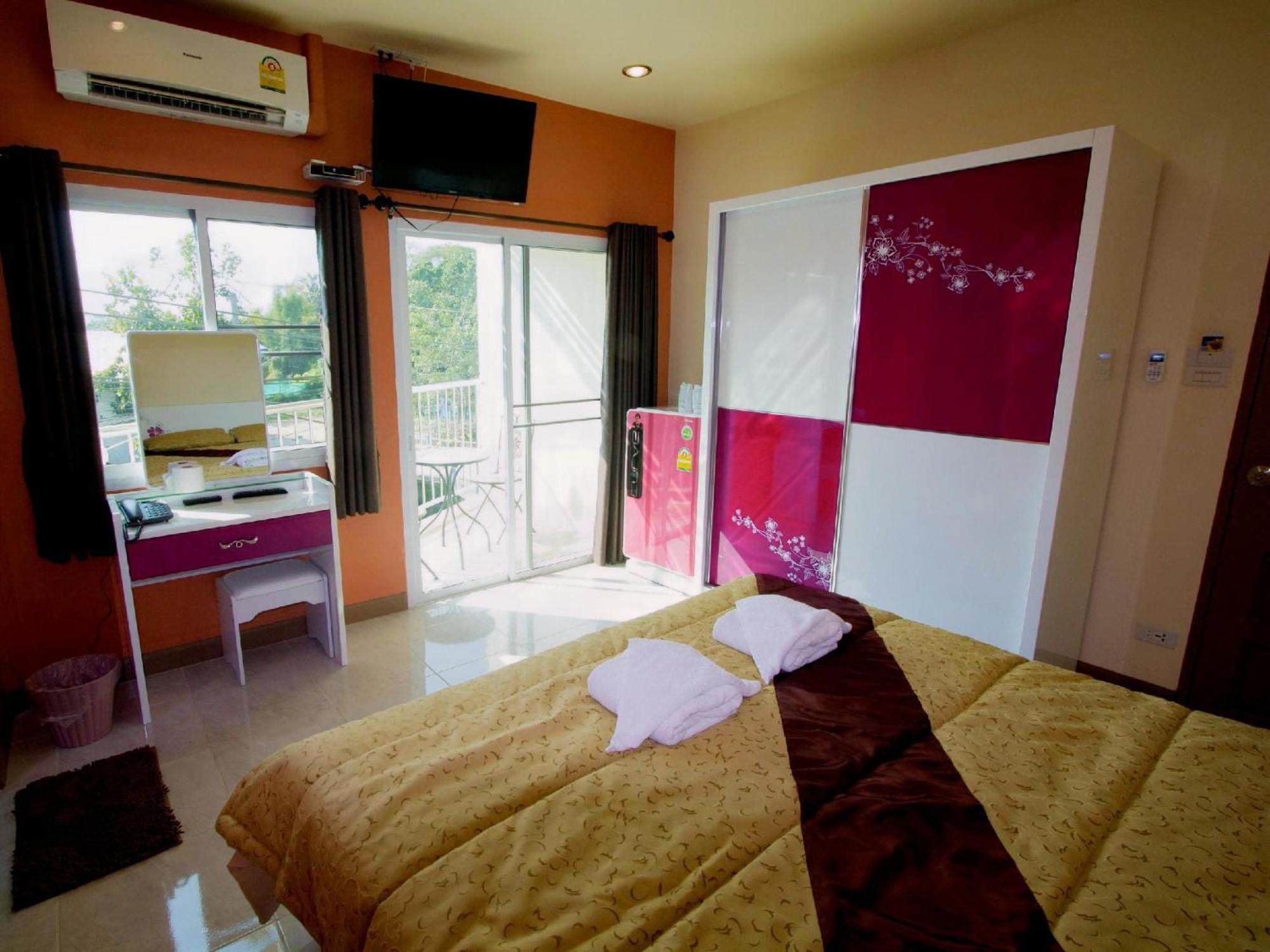 Donchai House Guest House& Cafe Chiang Mai Ngoại thất bức ảnh