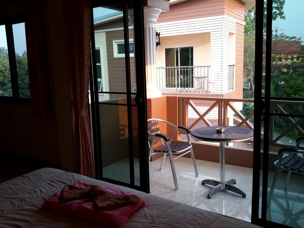 Donchai House Guest House& Cafe Chiang Mai Ngoại thất bức ảnh