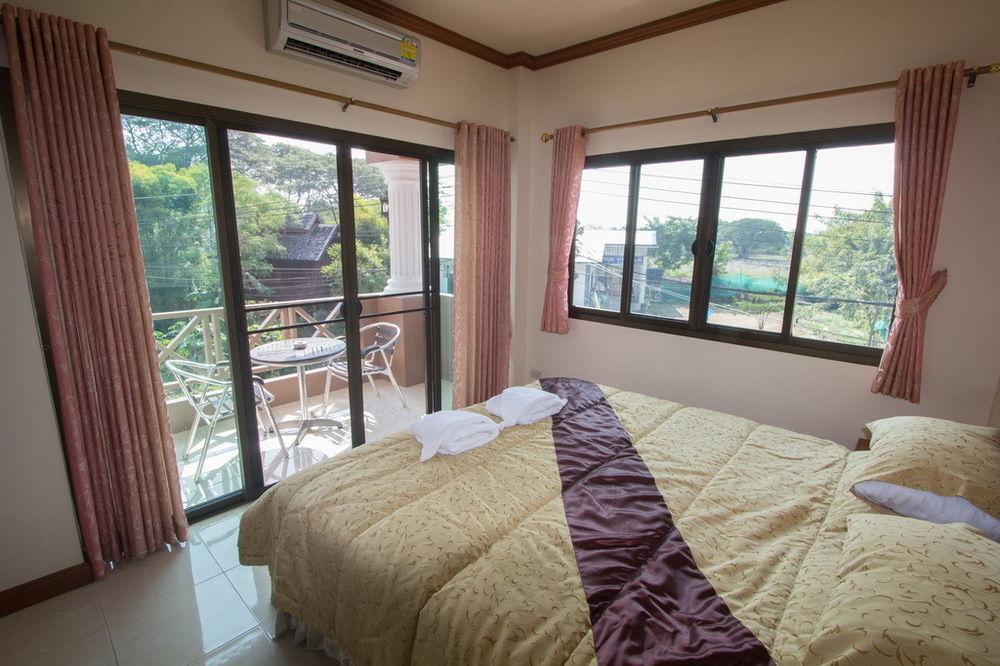 Donchai House Guest House& Cafe Chiang Mai Ngoại thất bức ảnh