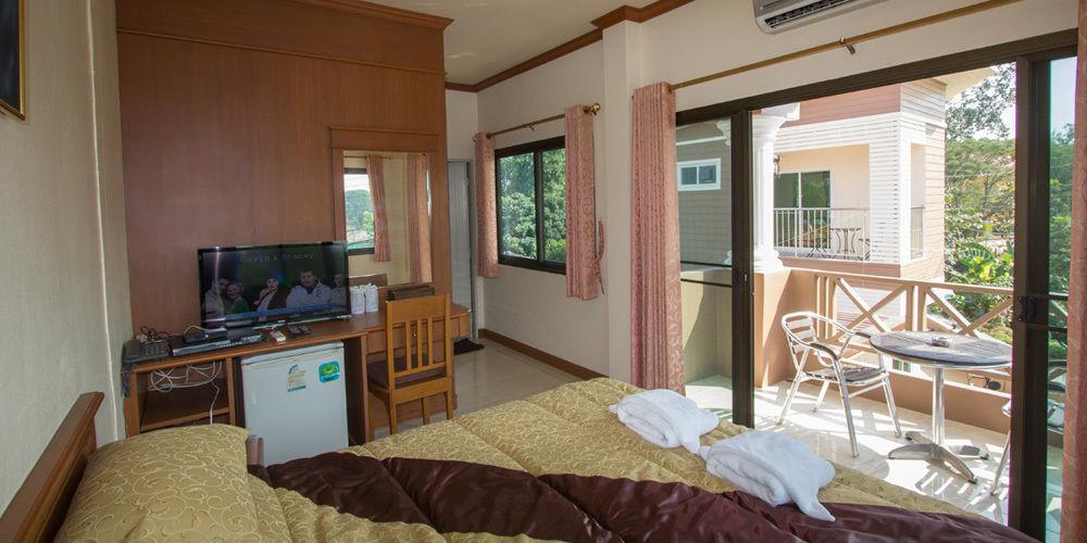 Donchai House Guest House& Cafe Chiang Mai Ngoại thất bức ảnh